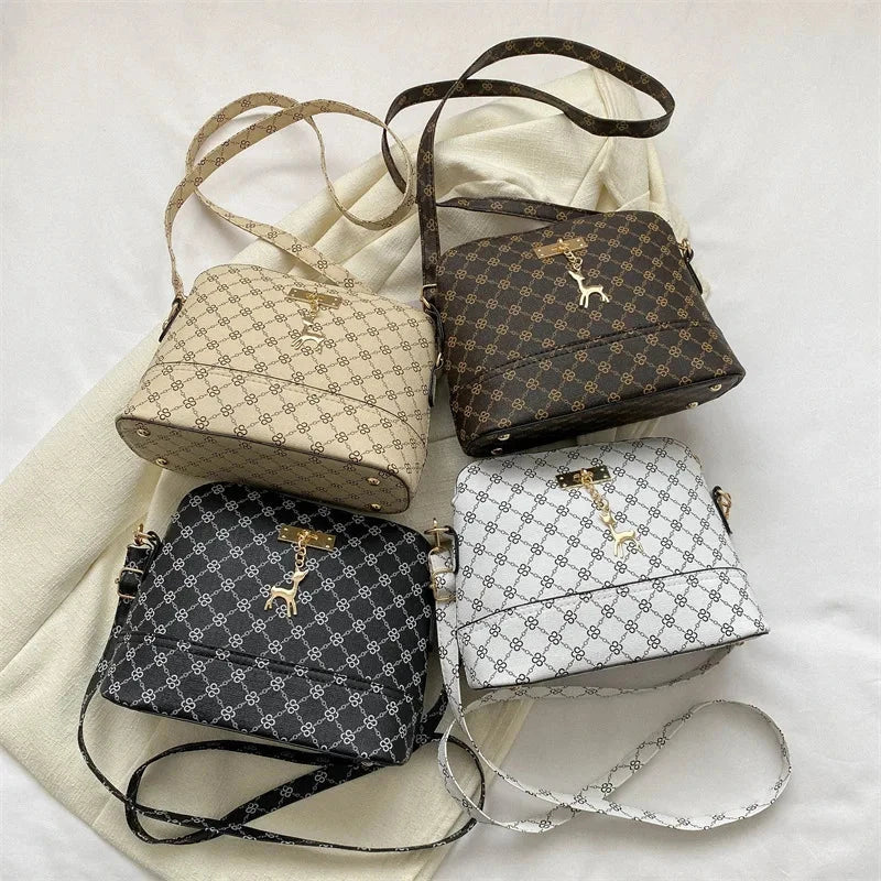 PU Leather Women Shoulder Bag Female Deer Pendant Handbags Girl Small Crossbody Bag Fashion Shell Shape Messenger Bag Bolsos Good Vibrations