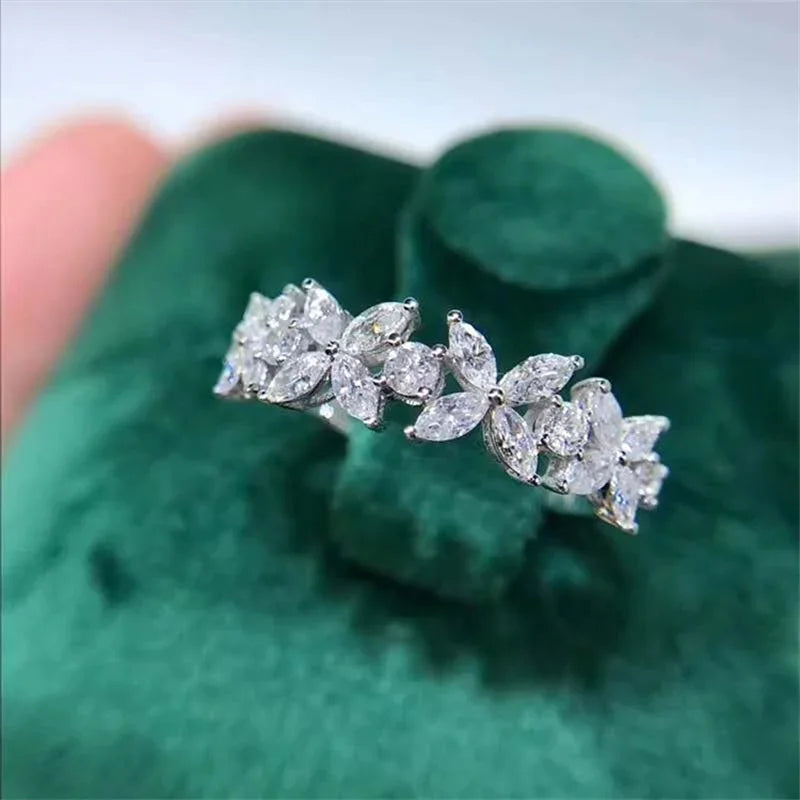 CC Charm Rings For Women Girl Flower Design Silver Color Wedding Engagement Fashion Accessories Fine Jewelry CC3118 Good Vibrations