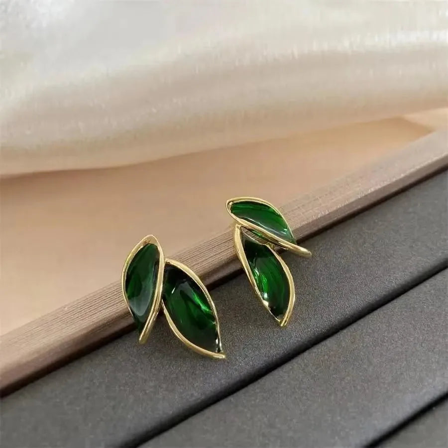 925 Silver Needle Korean Fashion Zircon Geometric Earrings For Women Jewelry 2026 Trending Luxury Crystal Cross Stud Earrings Good Vibrations