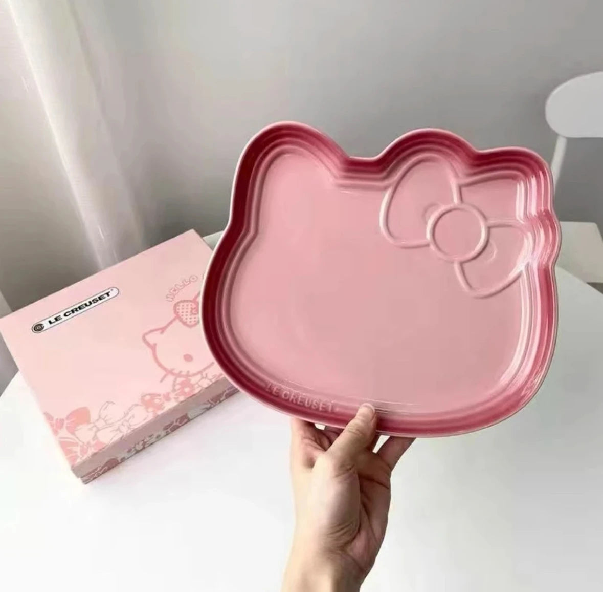 Hot Sale Ceramic Dinner Plate Tableware Bow Tie Shaped Dinner Plate Rice Bowl Cups And Saucers Set To Friend Sends Holiday Gifts Good Vibrations