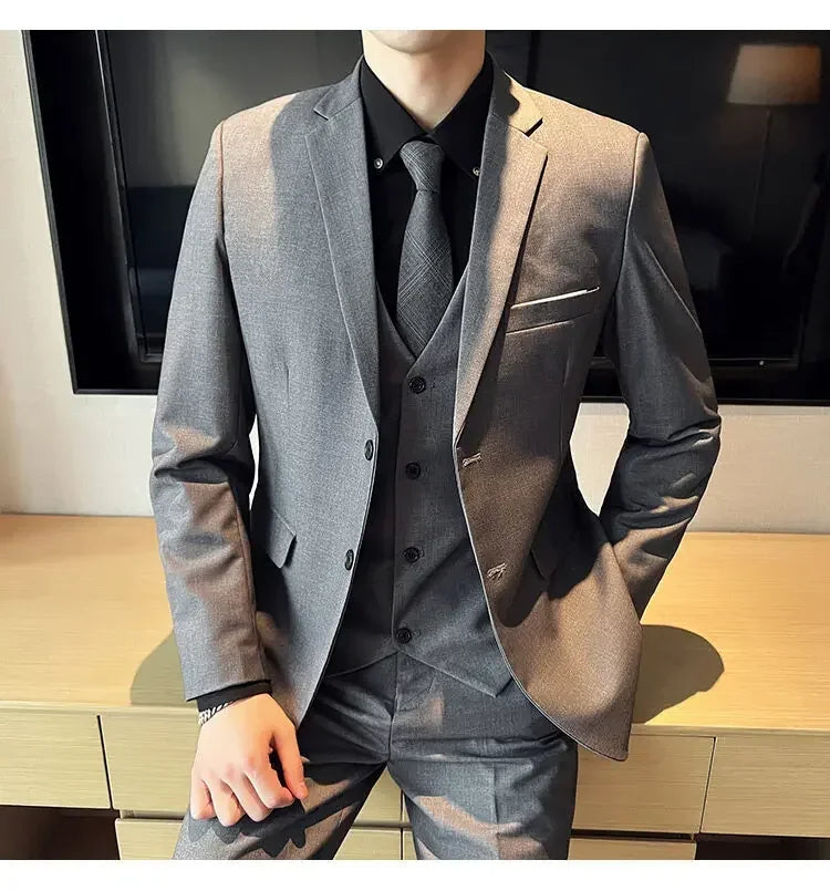 Suit (suit +Vest+Pants) Formal Business Men Four Seasons Professional Fashion Gentleman Solid Color Outdoor British Style Suit