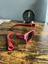 Fashion Sunglasses with Hidden Horn Tube Storage Removable Glasses Holder Rolling Paper Smoking Accessories Good Vibrations Adult Super Store