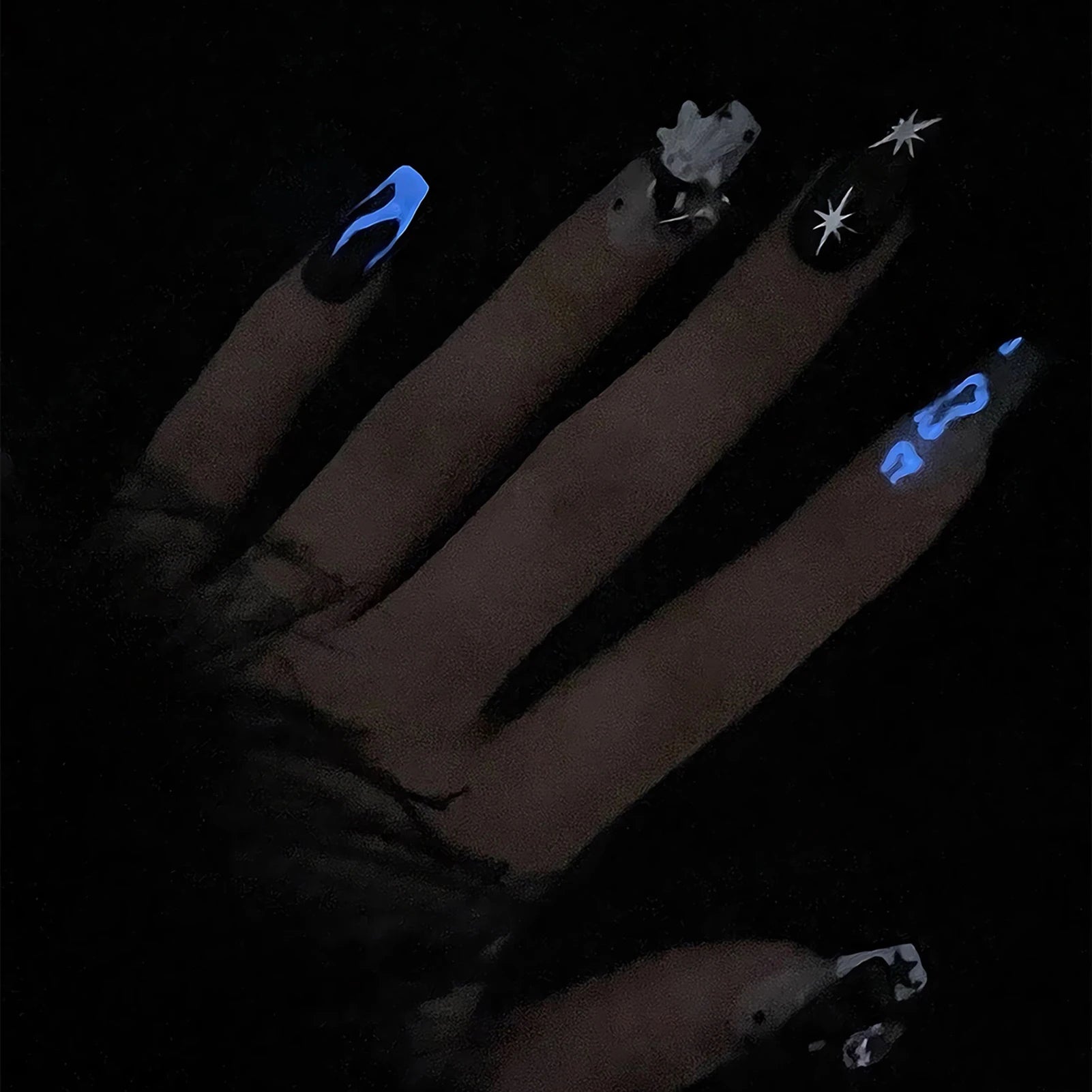Handmade Press on Nails Cute White Ghost 3D Crystal Decor False Nails Full Cover Wearable Sweet Cool Girls Halloween Fake Nails Good Vibrations