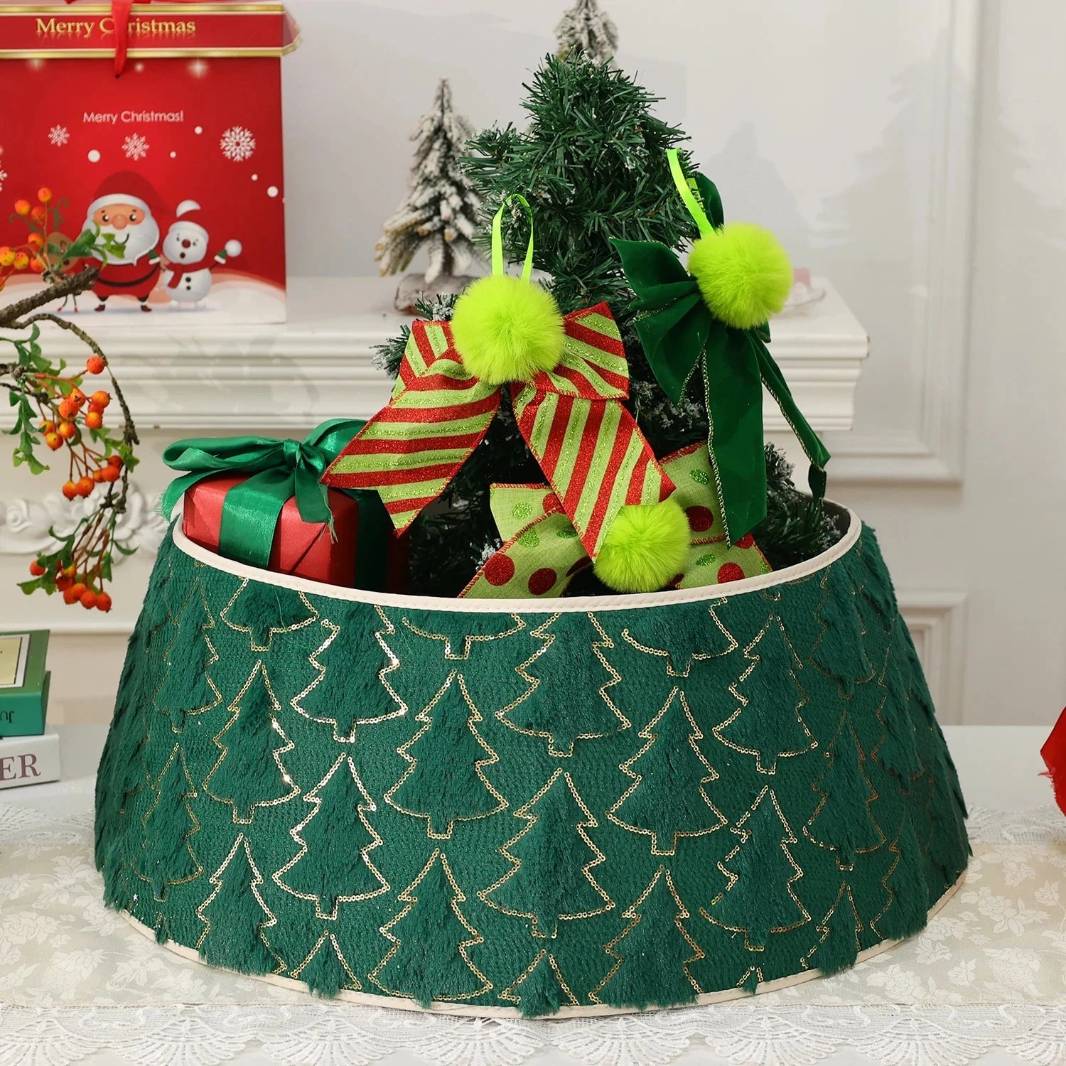 Christmas Tree Collar Red and Green Felt Decorations Tree Skirt Alternative Stereoscopic Tree Bottom Surrounder Party Display Good Vibrations
