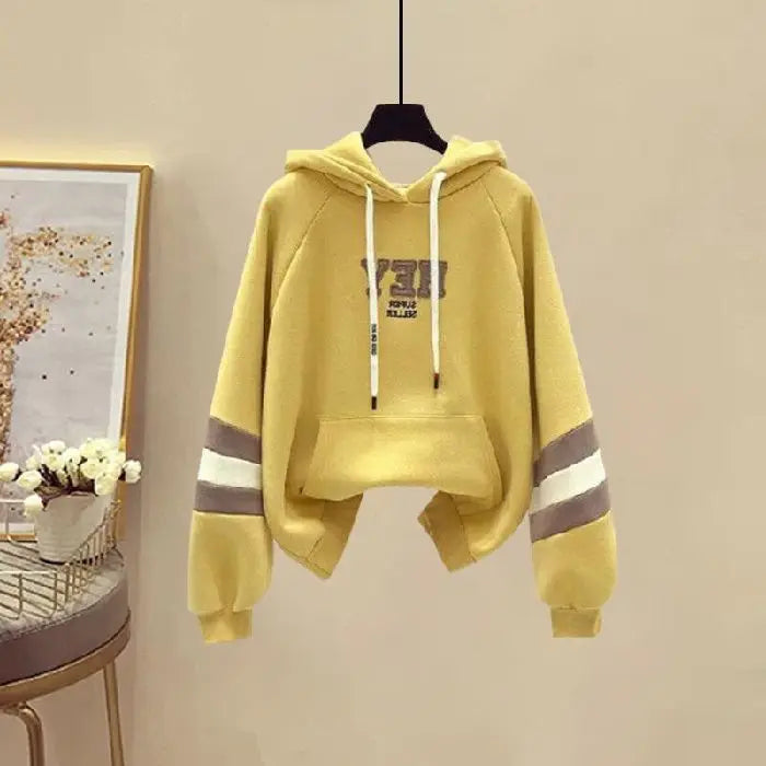 Sports Set for Women in Spring and Autumn New Korean Version Color Blocking Hooded Top Casual Pants Age Reducing Two-piece Set Good Vibrations