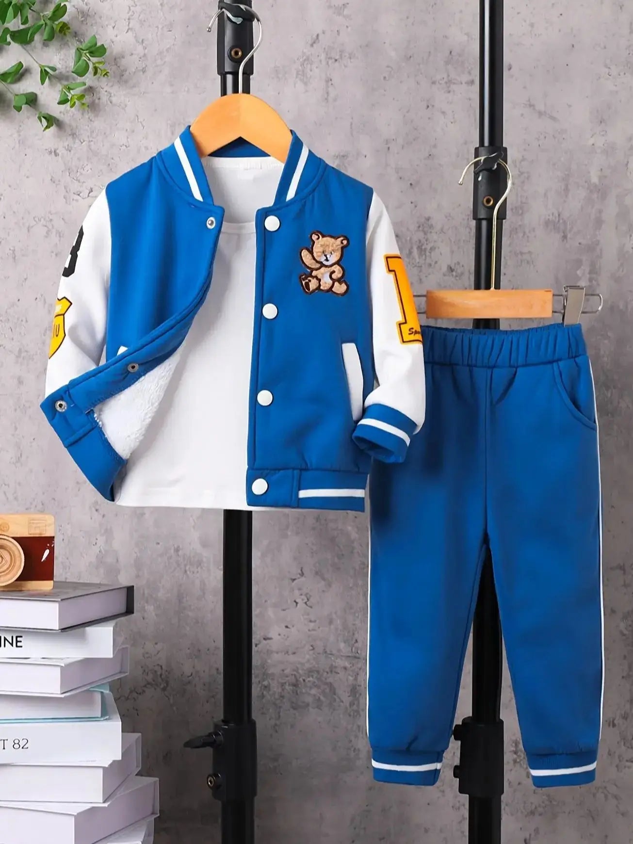 Boys' Baseball Jacket Three-Piece Set - Blue Teddy Bear Embroidered Sportswear for Toddlers, Spring/Fall Casual Outfit Good Vibrations