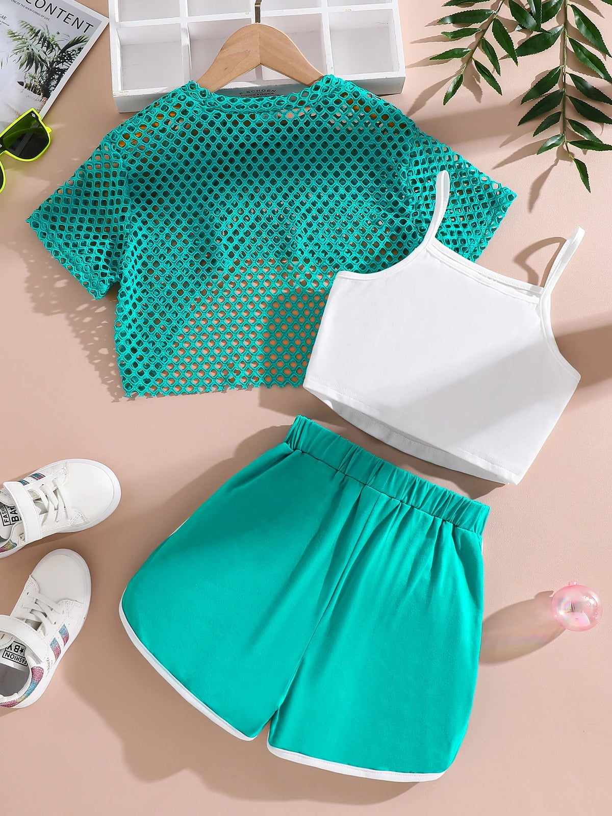 Summer girls' fashion 3-piece set, cool and breathable mesh short sleeved T-shirt+letter printed suspender+shorts Good Vibrations