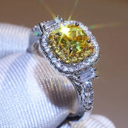 New Elegant Yellow Cubic Zirconia Women Rings Luxury Wedding Anniversary Party Lady's  Accessories Bright Fashion Jewelry Good Vibrations