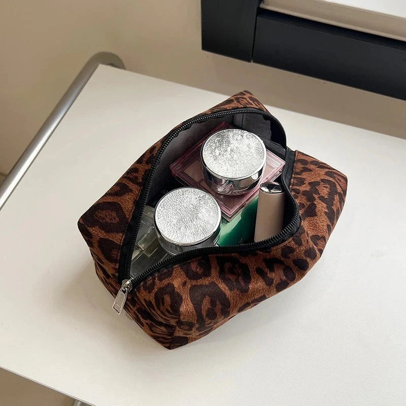 Large Women Leopard Cosmetic Bag Box Shaped Zipper Make Up Bag Travel Washing Makeup Organizer Beauty Case Good Vibrations