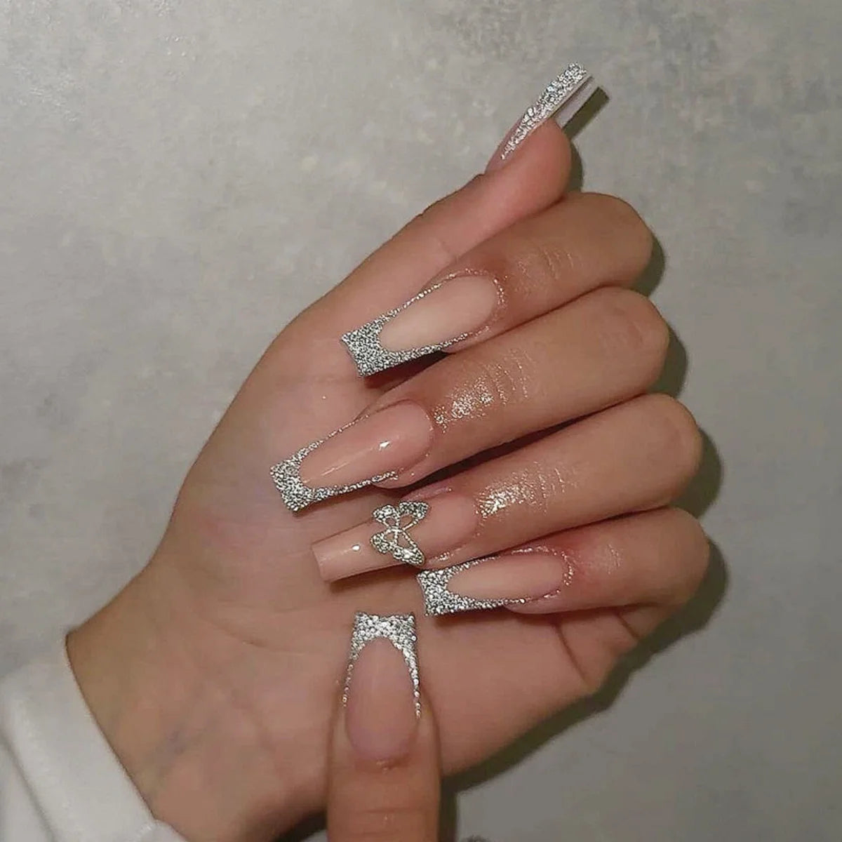 24Pcs Extra Long Square Fake Nail with Glue 3D Little Bear Bow Design False Nails White French Press on Nails Wearable Manicure Good Vibrations