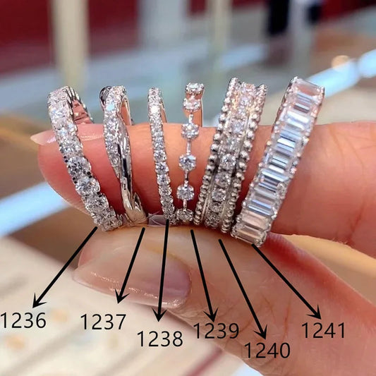 New Fashion Contracted Design Women's Ring with Brilliant White Cubic Zirconia Wedding Party Daily Wearable Statement Jewelry Good Vibrations