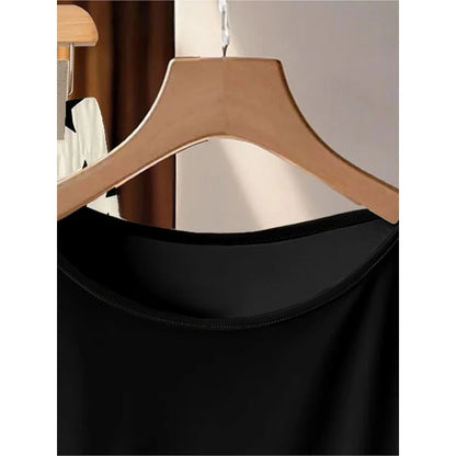 Women's plus Size Two-Piece Set Lazy Style Black Side Twisted T-Shirt And Black White Leaf Print Wide Leg Pants Casual Outfit Good Vibrations