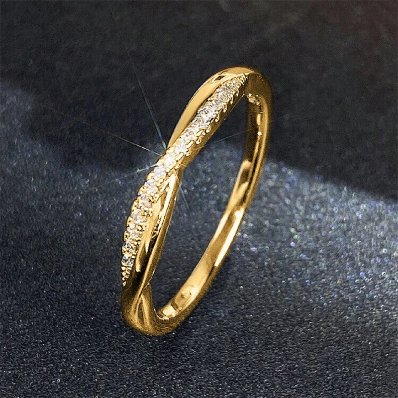 New Fashion Contracted Design Women's Ring with Brilliant White Cubic Zirconia Wedding Party Daily Wearable Statement Jewelry Good Vibrations