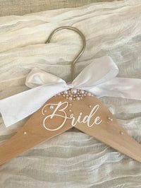 Wooden Bride  Hanger Faux Pearl Elegant Wedding Decor Ideal Gift Clothes Hanger With Ribbon For Wedding Dresses Suits Wedding Good Vibrations