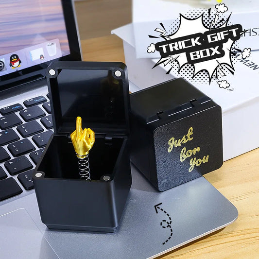 Christmas Interesting Prank Gift Middle Finger in Box Christmas Box Funny Creative Gifts Office Desk Decoration Home Decoration Good Vibrations
