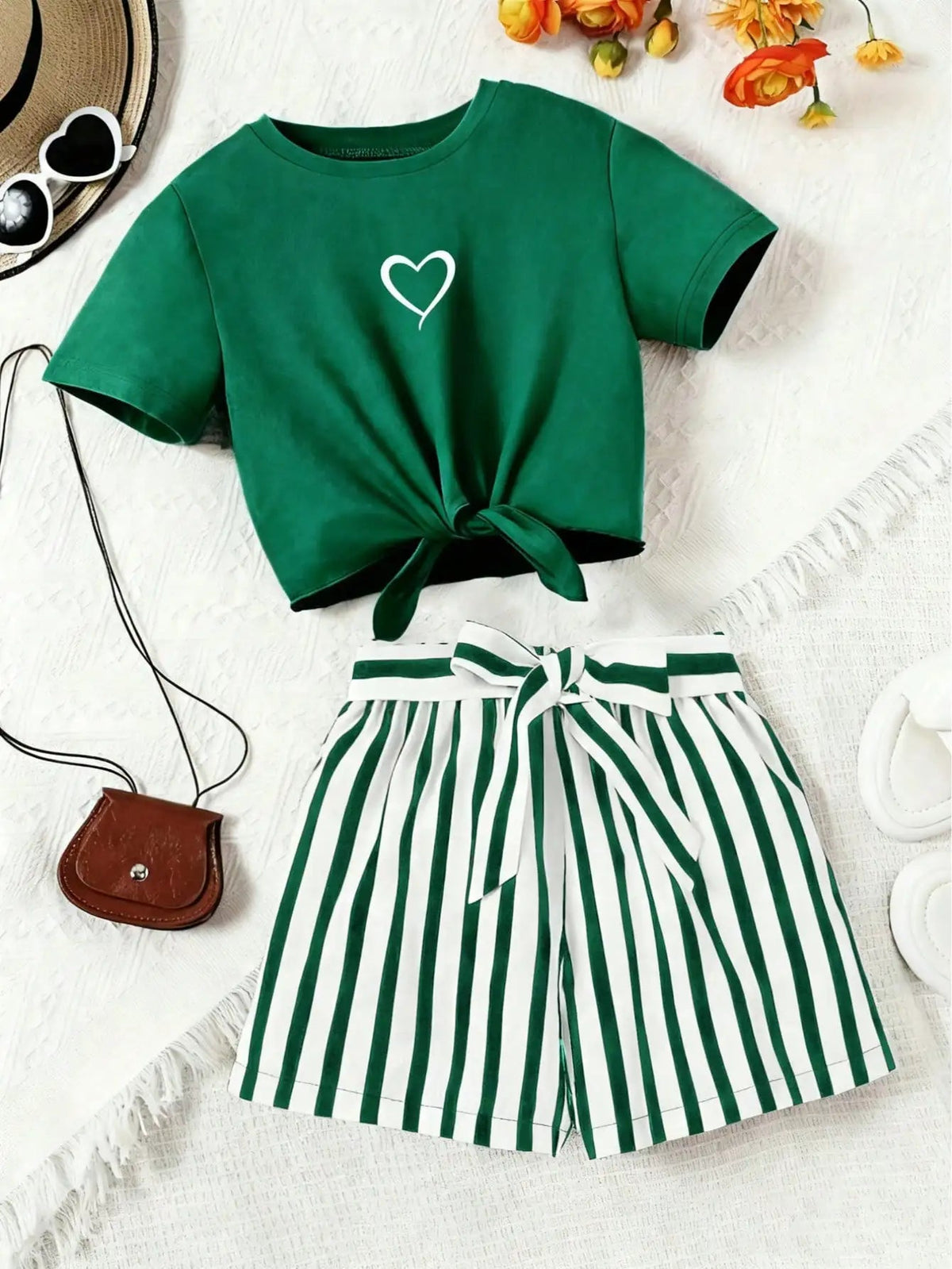 Women's Casual Daily 2-Piece Set Short Sleeve Love Printed Striped Shorts with Random Belt Children's Clothing Good Vibrations