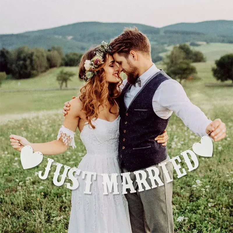 Vintage Wedding Just Married Bunting Banner Bridal Shower Photo Booth Props Rustic Wedding Party Decoration Supplies Good Vibrations