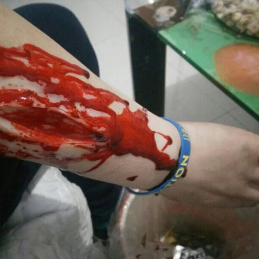 Halloween Emulation Fake Props Makeup Blood 100ml Blood Whole Cosplay Prank Props Makeup Person Plasma Fake Good Vibrations