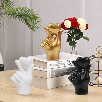 Heart Hand Gesture Statues Sculptures Luxury Resin Desktop Ornament Love Finger Modern Hand Gesture Sculpture Home Shelf Desktop Good Vibrations