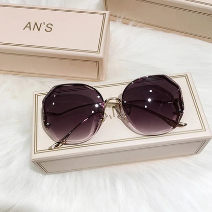 Rimless Sunglasses Polygon Fashion Popular Women Men Shades Big Frame Round Sun Glasses for Female Oculos Gradient Sunglasses Good Vibrations