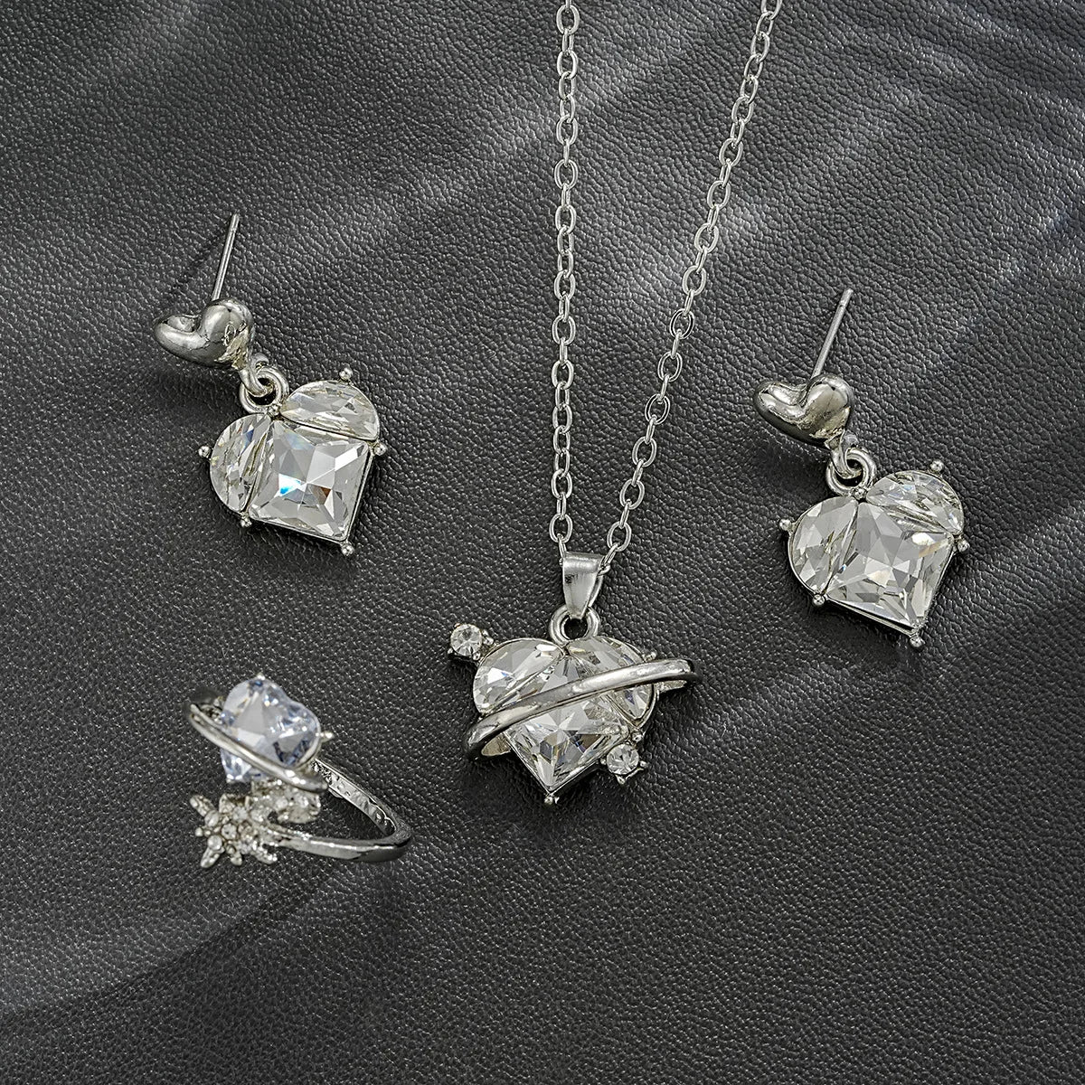 4 Pieces Love Pink Crystals Sweet Earrings Necklaces And Rings Jewelry Set Lightweight And Versatile For Women Mother's Day Gift Good Vibrations