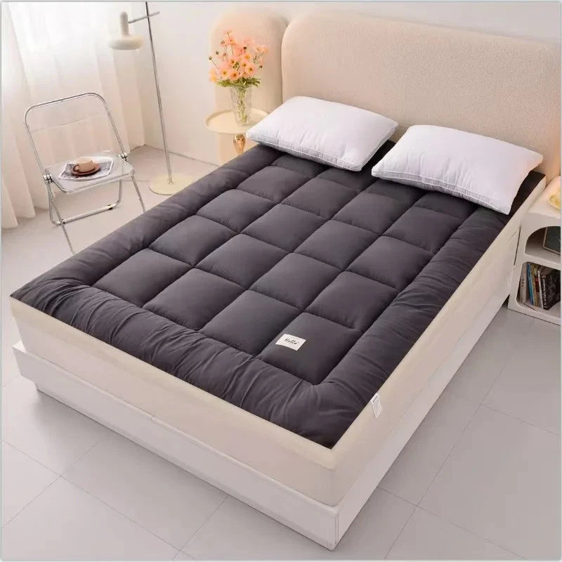 NewestFoldable Lightweight Portable Sleeping Pad/Tatami Mat Japanese Futon Mattress  Soft Fabric,Easy Storage & Travel Mattress Good Vibrations