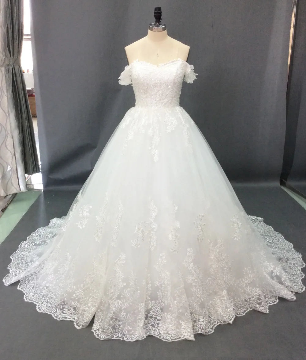 Off Shoulder Wedding Dresses Classic Boat Neck Wedding Gown Luxury Lace Bridal Dress Real Photo Vestido De Noiva customized Good Vibrations