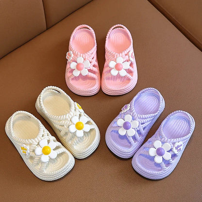 2025 New Children's Slippers Summer Girls and Boys Bathroom Home Anti slip Beach Shoes Soft Soled Baby Sandals Good Vibrations