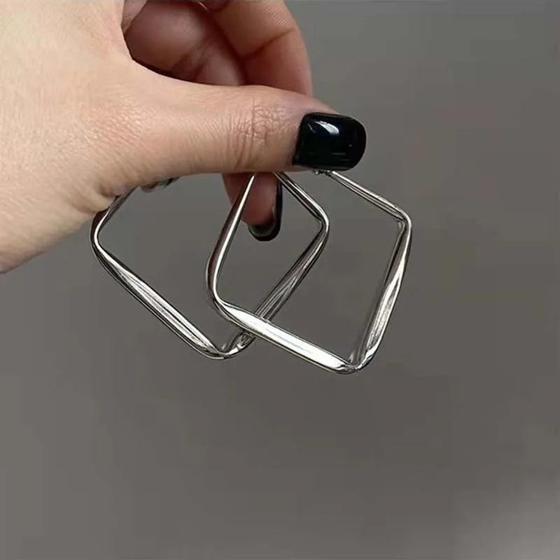 2026 Fashion Gold Color Big Square Hoop Earrings For Women Exaggerated Metal Geometric Irregular Circle Earrings Jewelry Good Vibrations