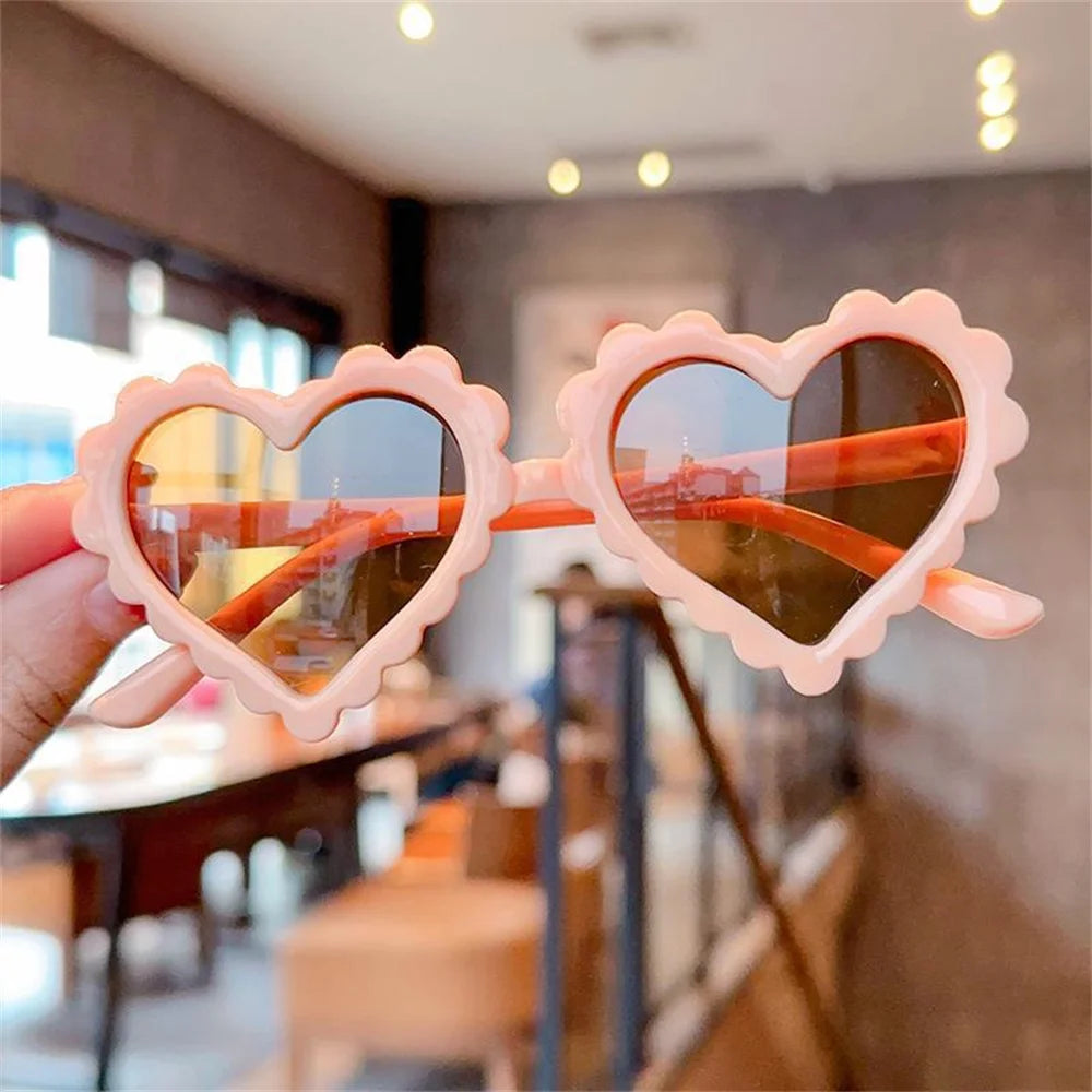 1Pc Cartoon Heart Sunglasses Children Baby Sunglasses Boys Girls UV400 Sun Glasses Shades Kids Gifts Fashion Party Eyeglasses Good Vibrations