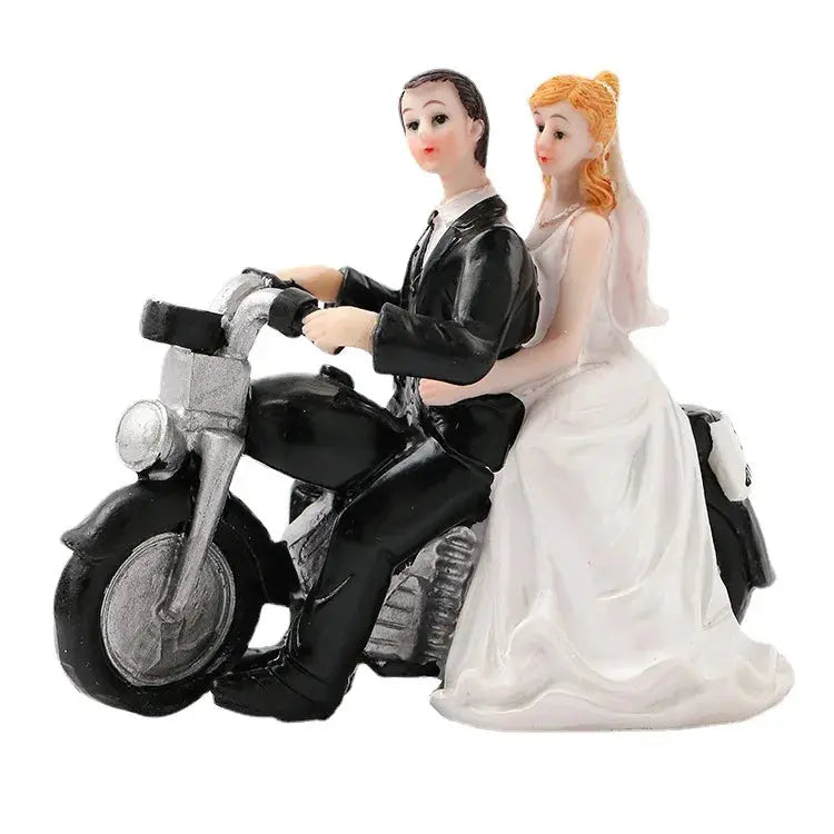 Resin Cake Topper Fashion Bride Groom on Motorcycle Figurine Wedding Ornament Good Vibrations