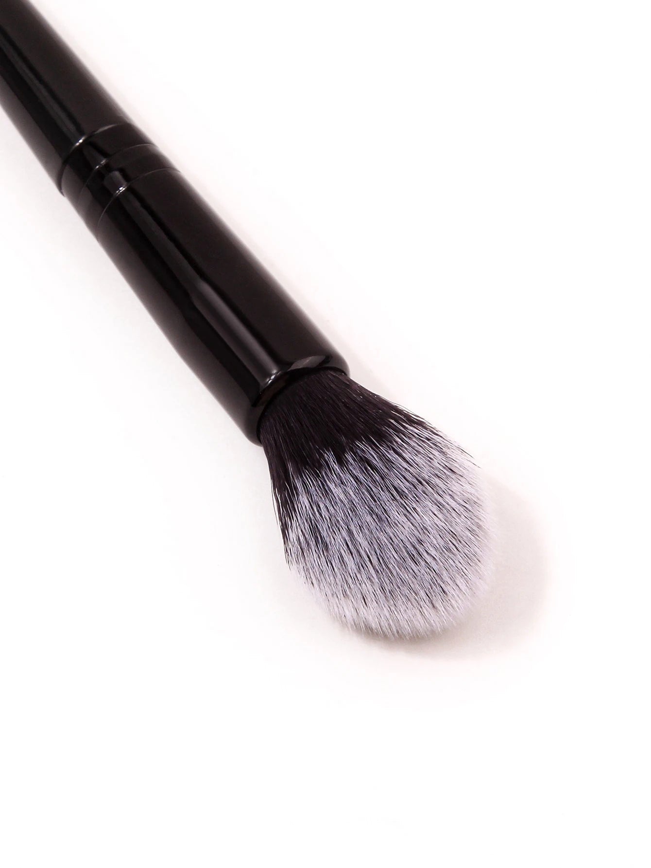 Peach Heart Blusher Brush Powder Blush Cream Liquid Blush Makeup Brushes Flat Small Precise Blush Brush Makeup Tools Good Vibrations