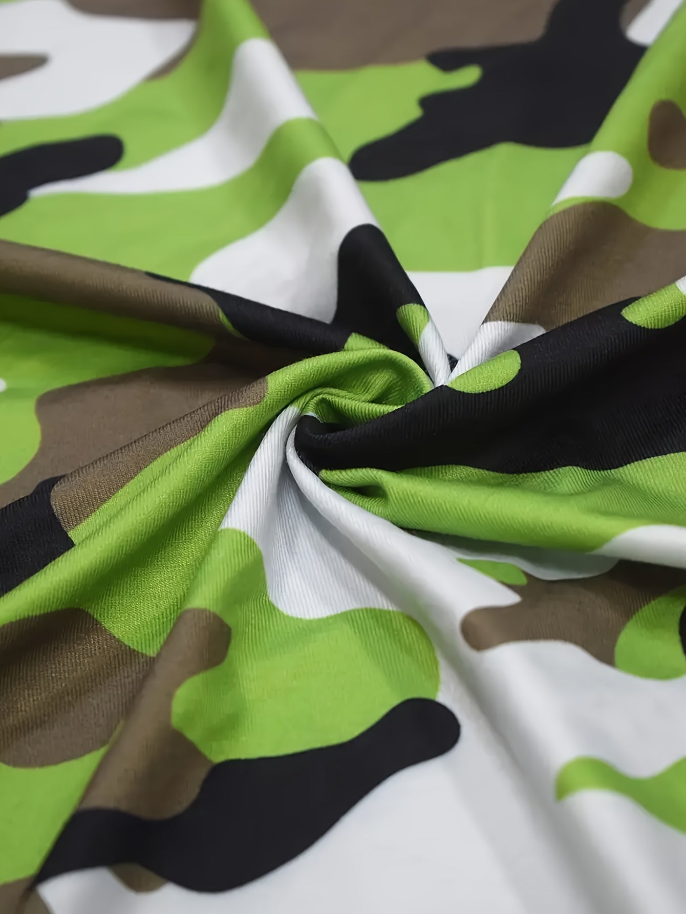 [Camouflage Printed Set] Plus Size - Plus Size - Plus Size - Women's Casual Camouflage Printed Long Sleeve T-Shirt & Sweatpants Set - Green, White, And Black, Round Neck, Medium Stretch, Pockets, Perfect for Casual Attire, Ev Good Vibrations