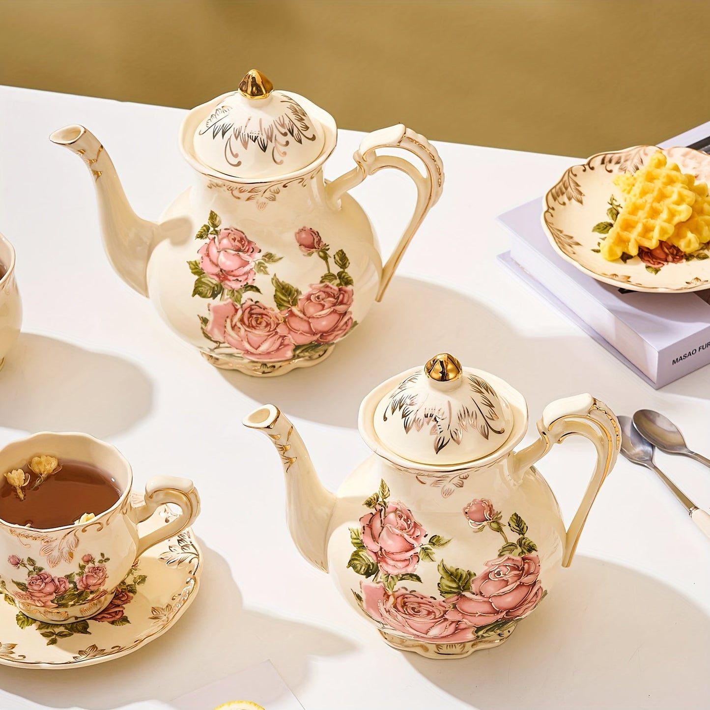 1pc Exquisite Floral Ceramic Coffee Pot - Retro Palace Style Blooming Tea Infuser, European-Inspired Afternoon Tea Set, Round Shaped, Flowers Patterned, Perfect for Home, Office, Hotel, Christmas, Thanksgiving, Valentines Day Good Vibrations