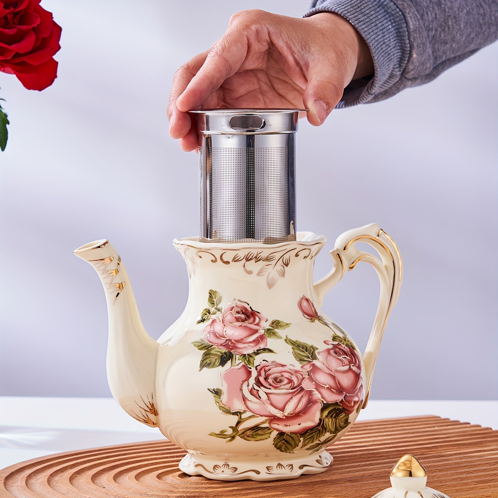 1pc Exquisite Floral Ceramic Coffee Pot - Retro Palace Style Blooming Tea Infuser, European-Inspired Afternoon Tea Set, Round Shaped, Flowers Patterned, Perfect for Home, Office, Hotel, Christmas, Thanksgiving, Valentines Day Good Vibrations