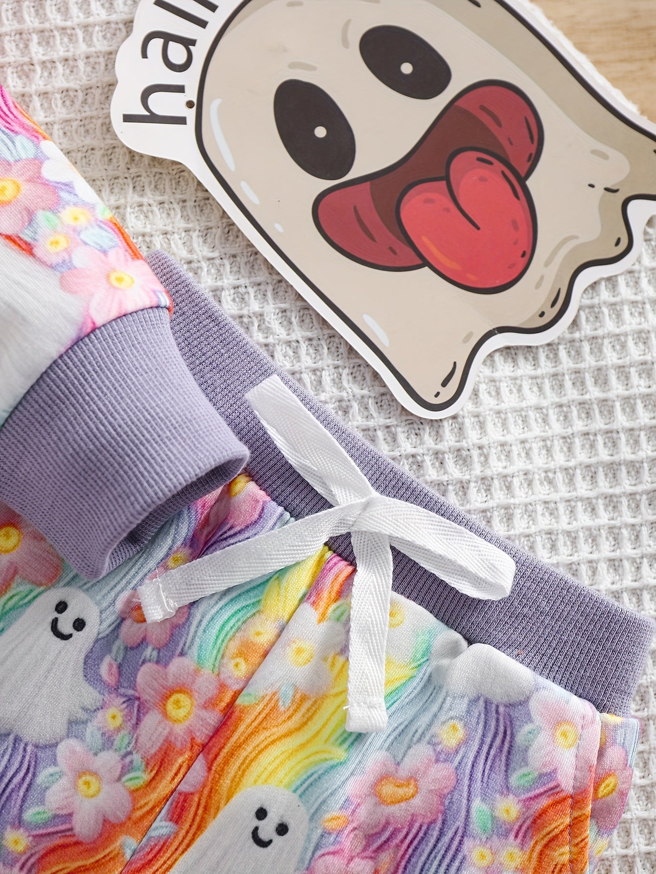 2pcs Baby's Halloween Style Ghost Pattern Rainbow Color Sweatshirt + Casual Pants, Toddler & Infant Girl's Clothing Set Good Vibrations